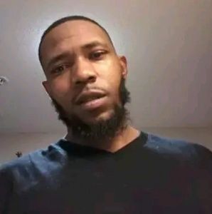 Meet your Posher, Alphonso